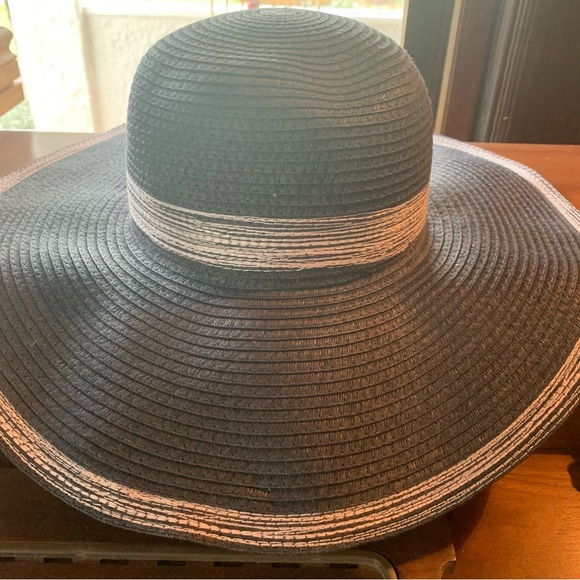 Threads 4 Thought midnight blue straw hat - Picture 5 of 12